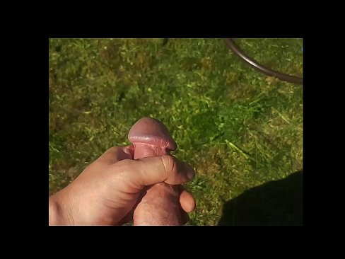 ❤️ Heit týpa lætur bleiku kisuna sína helvíti og kemur með sprautu í sumargarði ❤ Klám hjá okkur is.porn-mate.ru ❌️